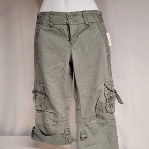 Aeropostale Khaki (green) Cargo Pants/Crop SZ 1/2